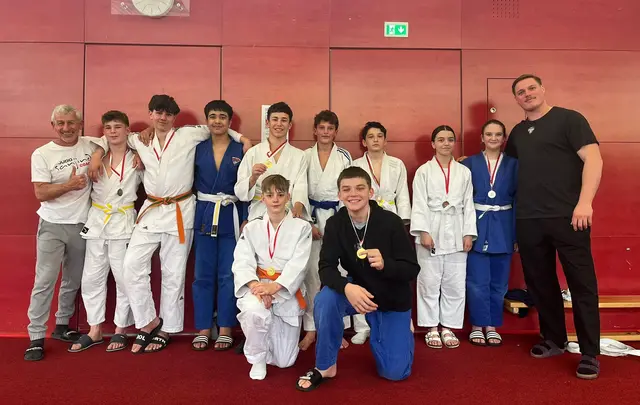 Auch in der zweiten Runde des Nachwuchscups in Mittersill überzeugten die Sanjindo Tigers.
 | Foto: Sanjindo