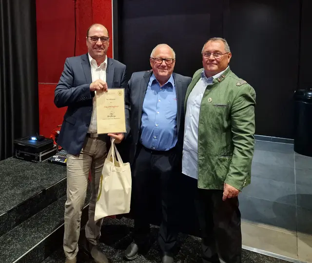 Schriftführer Thomas Renner, Obmann Josef Eckhardt und Stellvertreter Rudolf Mikstetter (v.l.). | Foto: SAB