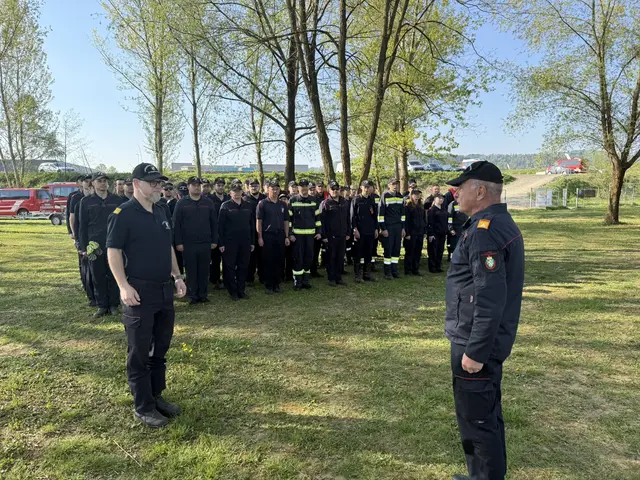 Überregionale Zusammenarbeit im Fokus: Feuerwehrkräfte aus Leibnitz, Feldbach, Radkersburg und Deutschlandsberg übten gemeinsam für den Ernstfall. | Foto: FF