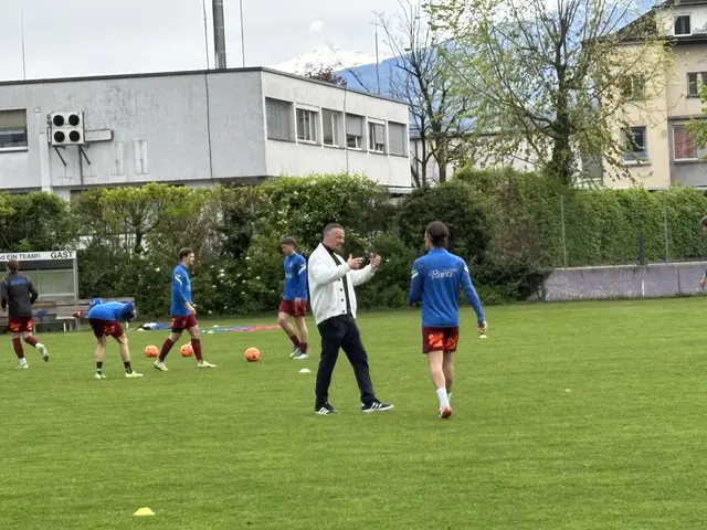 Elvir Karahasanovic und der SV Kematen treffen in Wattens auf die WSG Tirol Juniors.