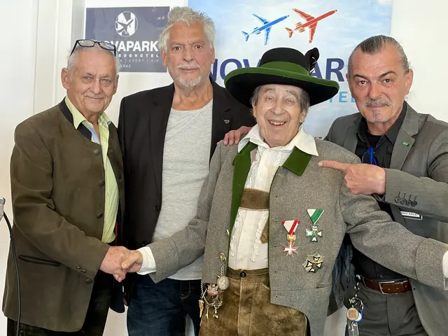 Pressetermin in Graz: Josef Neukam (Inhaber Hot4el Novapark, Peter Hassler (Steirer Diesel), Alex Rehak, Markus Krisper (Veranstalter) v.l. | Foto: Gaube