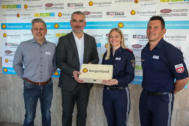 Sportlandesrat Heinrich Dorner beim Treffen mit Ski-Olympiasiegerin Ariane Rädler im Landessportzentrum VIVA in Steinbrunn (v.l.): Wolfgang Wister, MBA MA (Athleta), LR Heinrich Dorner, Ariane Rädler und Mario Schindler (Spitzensportkoordinator Athleta) | Foto: Landesmedienservice Burgenland