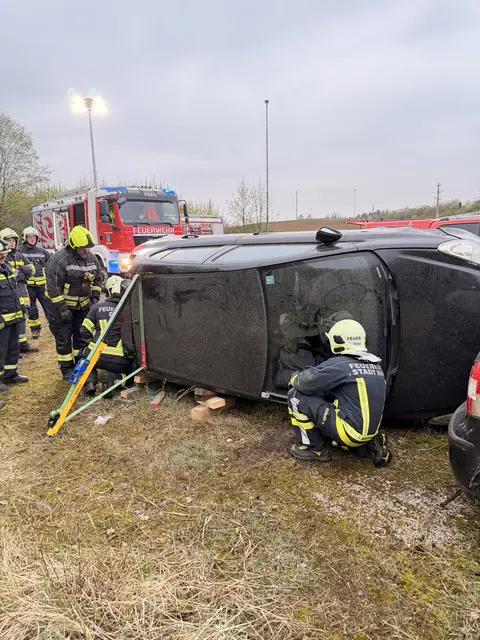 Foto: Bfkdo Amstetten/FF St. Valentin