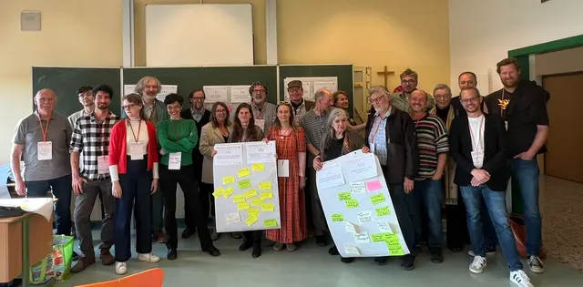 Die Ergebnisse waren bemerkenswert vielfältig: von Kreativwerkstätten in leer stehenden Gebäuden über Citizen-Science-Projekte mit lokalen Schulen bis hin zu Waldgärten als Gemeinschaftsprojekte und einem dezentralen Kommunikationsnetzwerk für den Krisenfall. | Foto: Markovic