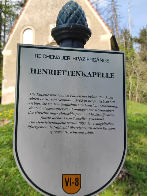 Informationstafel über die Henriettenkapelle... | Foto: I.Wozonig