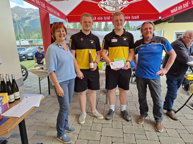 Gruber-Zwillinge siegten beim Duoturnier in Lechaschau