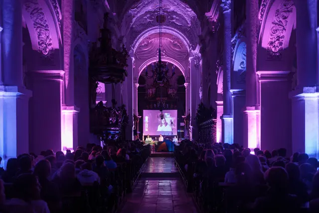Liturgischer Abschluss in der Stiftskirche Baumgartenberg | Foto: Diözese Linz / Bernhard Wizany