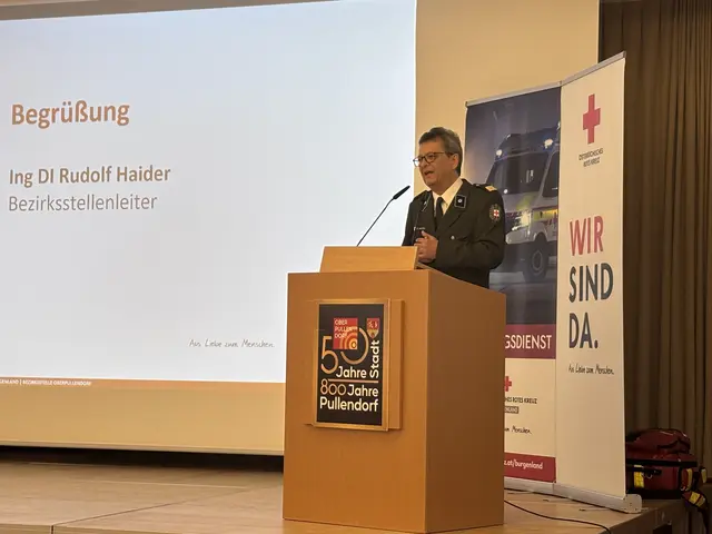 Bezirksstellenleiter Rudolf Haider führte durch die Bezirksversammlung. | Foto: Rosenberger Victoria