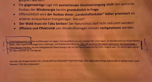Mit den Worten "Hier noch ein Schmakerl" lieferte Bürgermeister Niko Reisel interessante Auszüge der Veranstaltung. | Foto: Privat