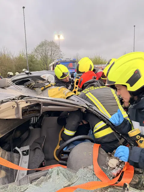 Foto: Bfkdo Amstetten/FF St. Valentin