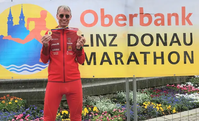 Rolf Majcen aus Teesdorf wurde beim Linz Marathon Staatsmeister