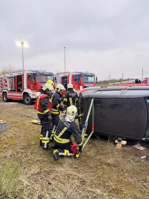 Foto: Bfkdo Amstetten/FF St. Valentin