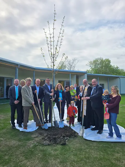 Langenzersdorf feiert Kindergarten-Zubau, mehr Plätze für Kids
