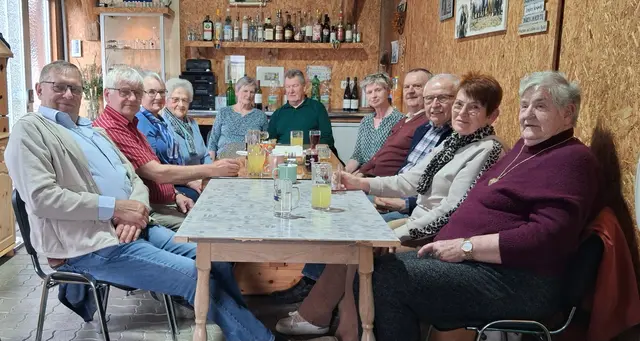 Gratulation an das Geburtstagskind zum 75er. | Foto: Friederike Pfabigan