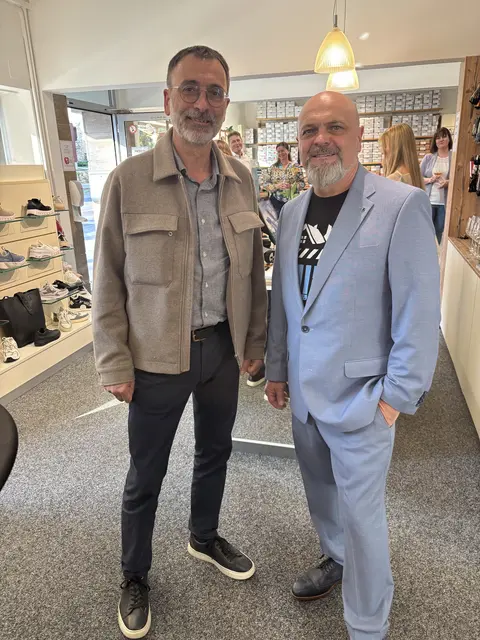 Die zwei Brüder Roland (l.) und Dietmar Peinsipp. | Foto: Johann Taucher