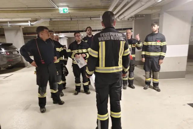 Die schiere Größe der Anlage macht eine weitere Schulung notwendig. | Foto: Presseteam FF Wr. Neustadt