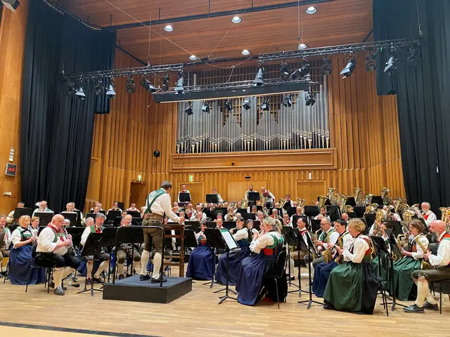 Das Orchester beim Konzert im ORF RadioKulturhaus | Foto: Musikbezirk Pustertal-Oberland