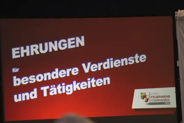 Es gab zahlreiche Ehrungen | Foto: MeinBezirk Perg/Köck