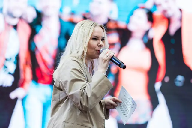 Moderiert von Ö3 Moderatorin Sylvia Graf | Foto: DERFRITZ