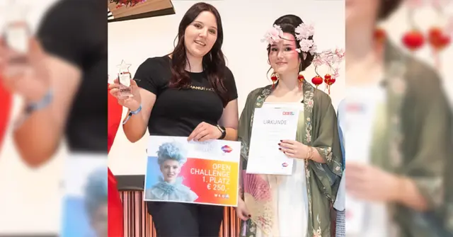Lena Höller (l.) aus St. Oswald mit dem von ihr gestylten Siegermodell der Open Challenge. | Foto: Röbl