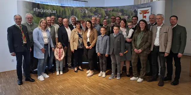 Die geehrten Züchterinnen und Züchter. | Foto: FIH