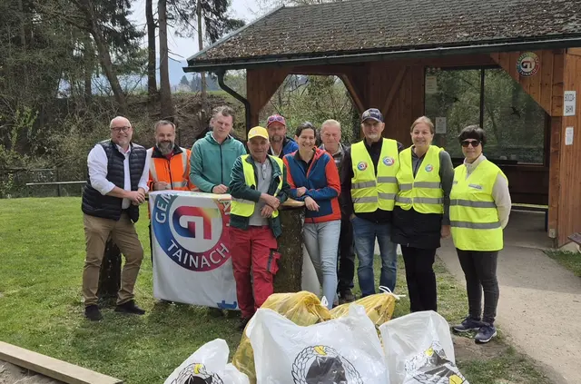 Umweltstadtrat Gerald Grebenjak, Gemeinderat Thomas Koberer, Obmann Helmut Thurner (von links) und Vorstandsmitglieder der Gemeinschaft Tainach | Foto: Gemeinschaft Tainach