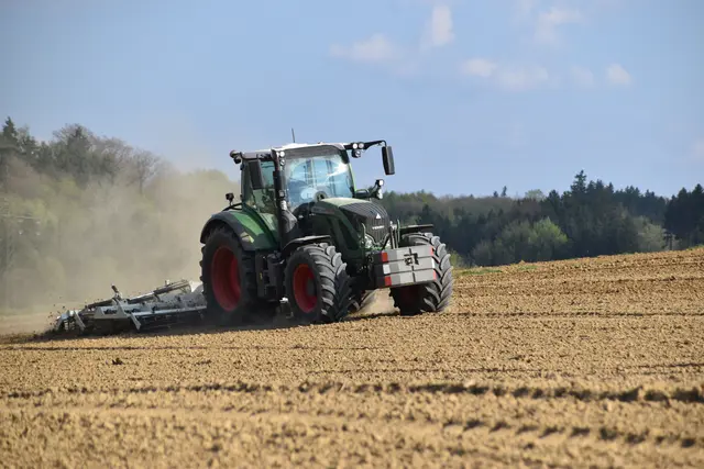 Die Ölkrise und die daraus resultierenden hohen Spritpreise setzen die Landwirte im Bezirk Scheibbs massiv unter Druck. | Foto: Roland Mayr/MeinBezirk Scheibbs