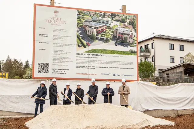Spatenstich für die „Stadtterrassen“ in Peuerbach