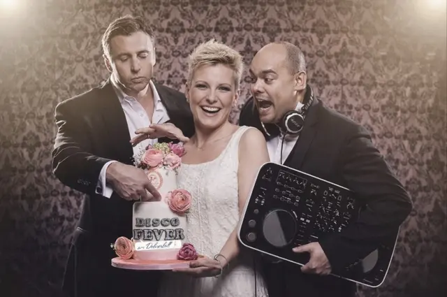 2x2 Tickets: DISCO FEVER am Dobnerball - Tanzen für den guten Zweck!