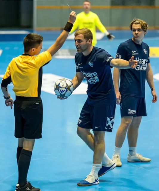 Raphael Rieger gibt am grünen Platz den Ton an. | Foto: zVg