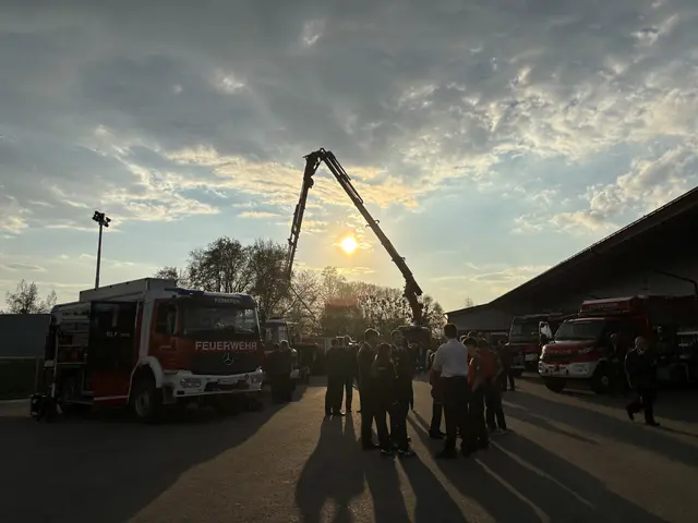 Fahrzeugschau vor dem Bezirksfeuerwehrtag | Foto: MeinBezirk Perg/Köck