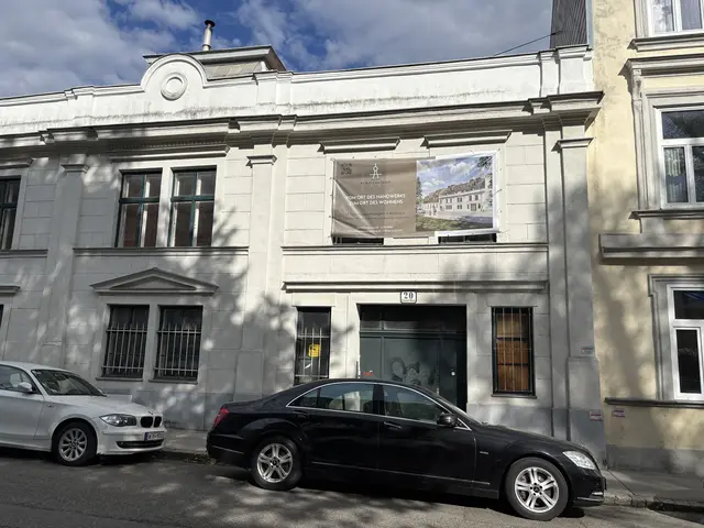 Die Fassade wird in das neue Gebäude integriert. | Foto: Mathias Kautzky/MeinBezirk