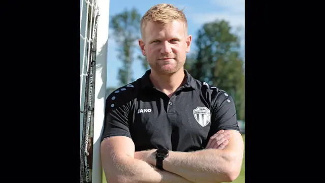 Dominik Huber, stellvertretender Nachwuchsleiter bei der Union Schardenberg, ist für den Supercoach 2026 nominiert. | Foto: Union Schardenberg