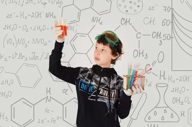 Fit4MINT &amp; Life wird der Fokus auf Angebote aus Mathematik, Informatik, Natur und Technik, lebenspraktische Kompetenzen sowie Berufsorientierung gelegt. | Foto: Vika_Glitter/Pixabay