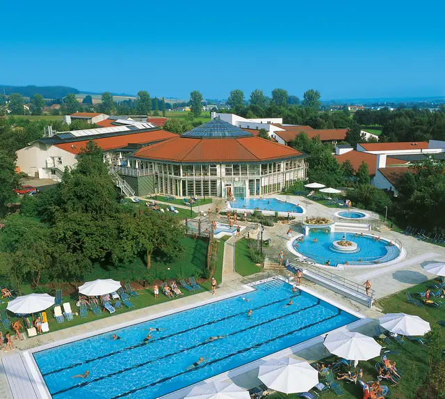 Die Rottal Terme nahe der bayerisch-oberösterreichischen Grenze. | Foto: Rottal Terme