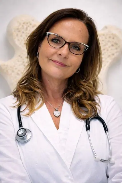 Oberärztin Sabine Matschnig von der Abteilung für Nuklearmedizin und Endokrinologie sowie Leiterin der Spezialambulanz Osteoporose | Foto: Privat