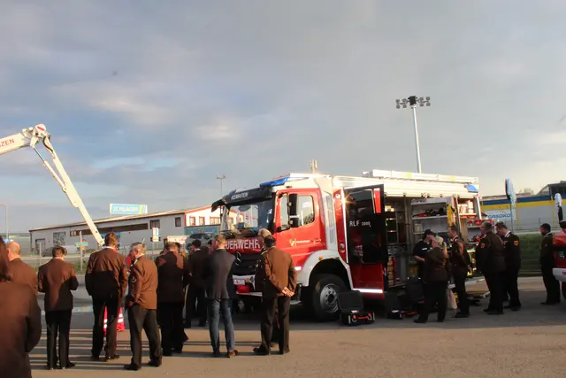 Fahrzeugausstellung | Foto: MeinBezirk Perg/Köck