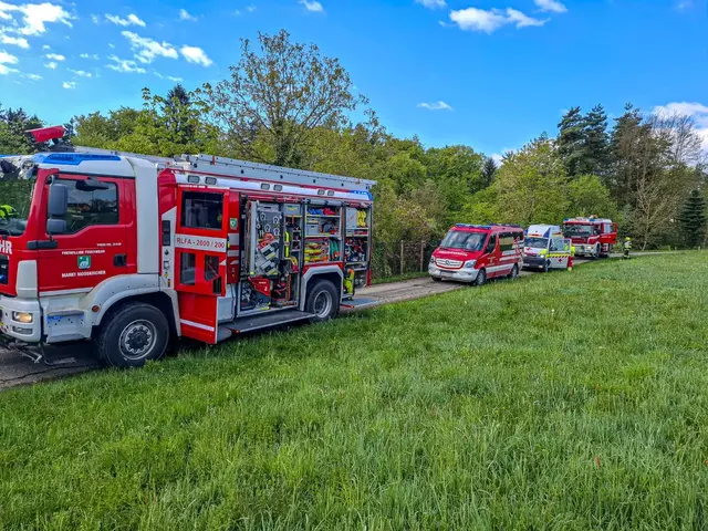 Zahlreiche Einsatzkräfte, auch das Rote Kreuz und die Polizei, waren am Brandort. | Foto: FF Mooskirchen