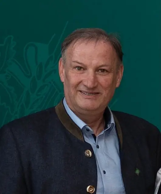 Bezirksobmann Mörk unterstützt die Forderung des Landwirtschaftsministers Norbert Totschnig (ÖVP) nach einer Verlängerung der Agrardieselmaßnahmen. | Foto: NÖ Bauernbund/Anna Schuecker