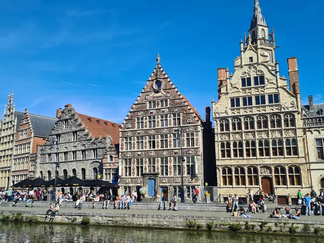 Heute ist Gent ,die Universitätsstadt, ein Zentrum kultureller Aktivitäten.  | Foto: BHAK Hartberg