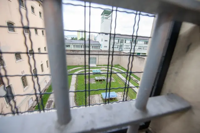 Die Lage in den steirischen Justizanstalten spitzt sich laut Gewerkschaft zu, ein "eklatanter Personalmangel" bedrohe zunehmend die Sicherheit. (Symbolfoto) | Foto: Foto Jörgler