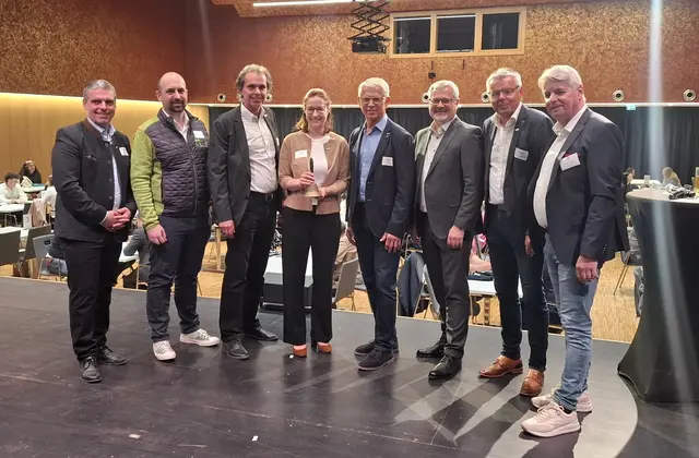 Am Dienstag fand wieder die Geschäftskontaktemesse "Topf sucht Deckel" der WKO in Leoben statt. Im Bild: Christian Hollinger, Michael Ulm, Alexander Sumnitsch, Astrid Baumann, Egon Hierzegger, Jakob Taibinger, Michael Gassner, Toni Ferk (v. l.) | Foto: WKO Leoben