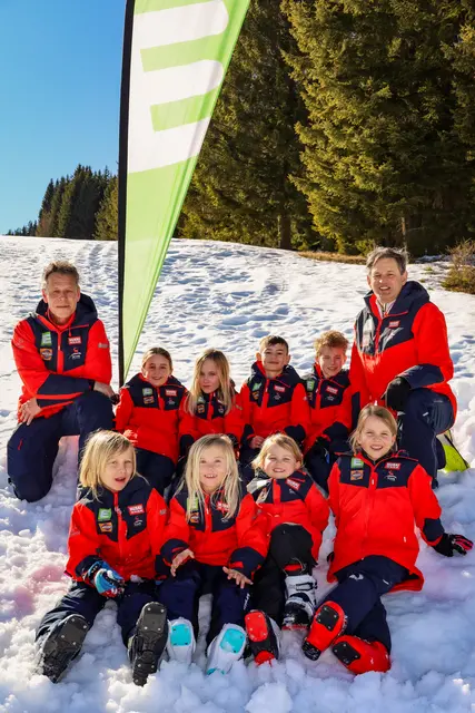 Der aus acht Kindern bestehende Kinderkader wurde an rund 60 Schnee- und Konditionstrainingstagen bestens betreut.  | Foto: Ski-Racing-Academy