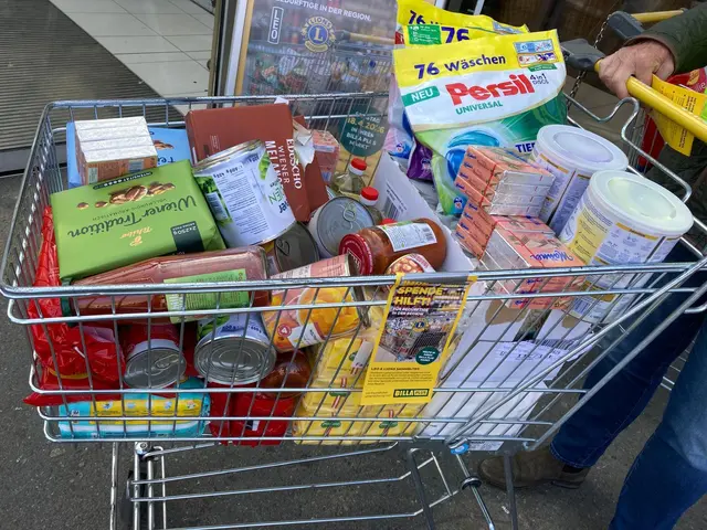 Die gesammelten Spenden werden nun über soziale Dienste an bedürftige Menschen im Bezirk verteilt. | Foto: MeinBezirk/Waltraud Fischer