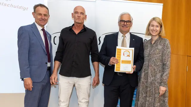 Warum diese Sportmittelschule in Gold glänzt – das ist das Geheimnis