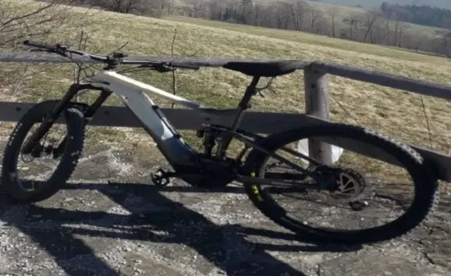 Zwischen 1. und 21. April wurde dieses E-Bike der Marke Giant aus einer Garage eines Wohnhauses in Iselsberg gestohlen. Die Polizei bittet um Hinweise aus der Bevölkerung. | Foto: Landespolizeidirektion Tirol