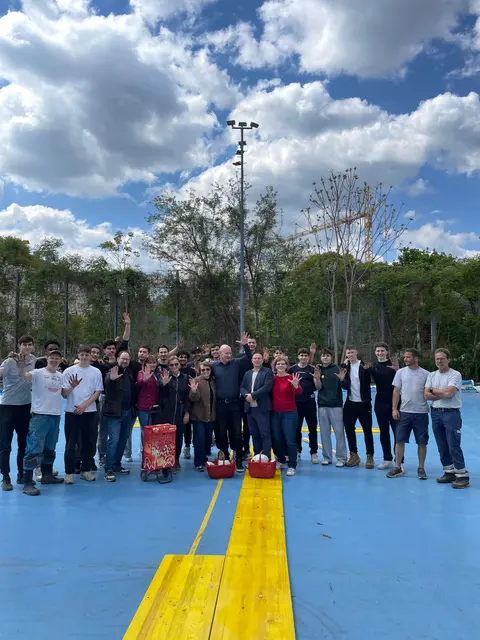 Auch Mandatarinnen und Mandatare der SPÖ besuchten die braven Aufbauerinnen und Aufbauer. | Foto: SPÖ Margareten