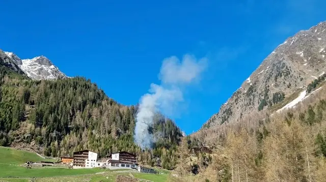 Großeinsatz im alpinen Gelände: Waldbrand unter Kontrolle