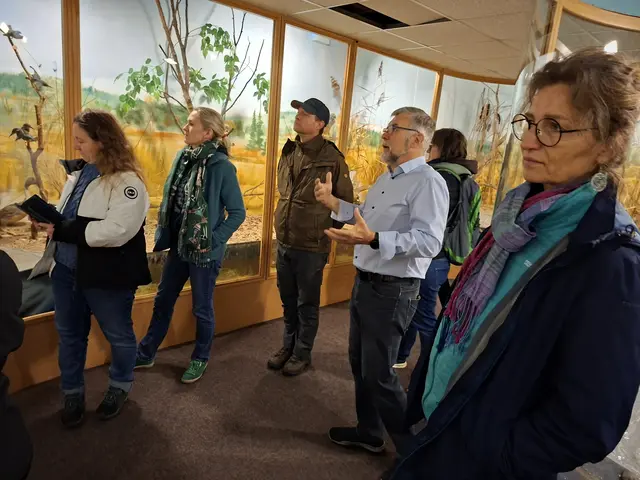 Besuch im Vogelmuseum Aigen-Schlägl mit fachkundiger Führung von Reinhold Petz.  | Foto: önj OÖ