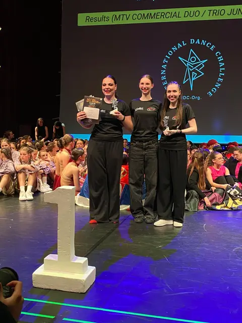 Ein echtes Highlight war der Auftritt des Stepptrios „Mr. Pinstripe Suit“. | Foto: Team A Dancer